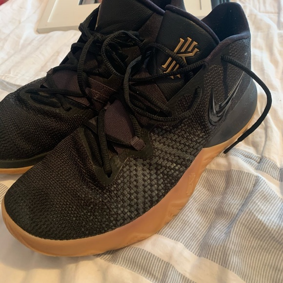 Kyrie’s - Picture 2 of 6